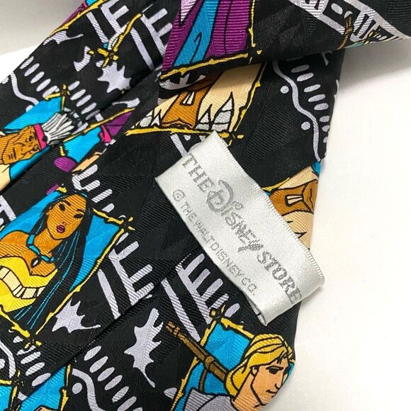 The Disney Store Pocahontas Vintage Tie - 100% Silk - Picture 4 of 5